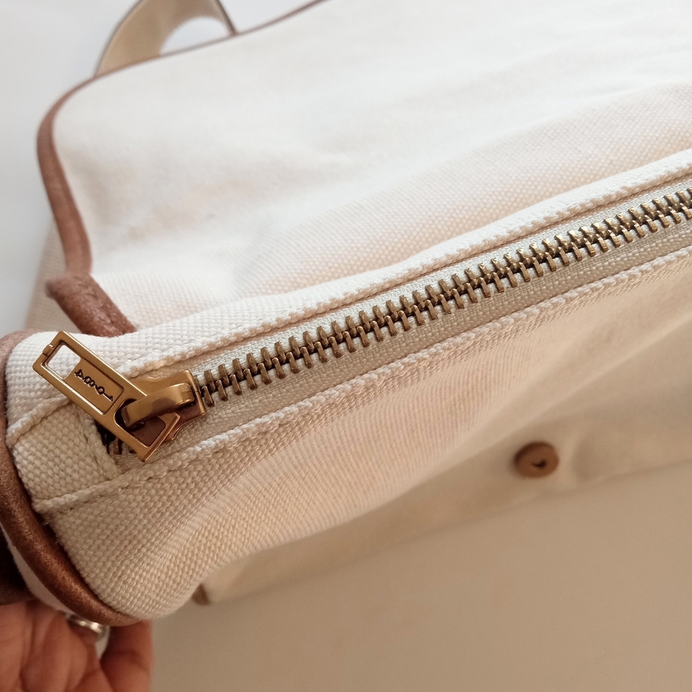 SOLD!Brandy Melville cow leather canvas brown cream shoulder messenger handbag - Picture 6 of 16